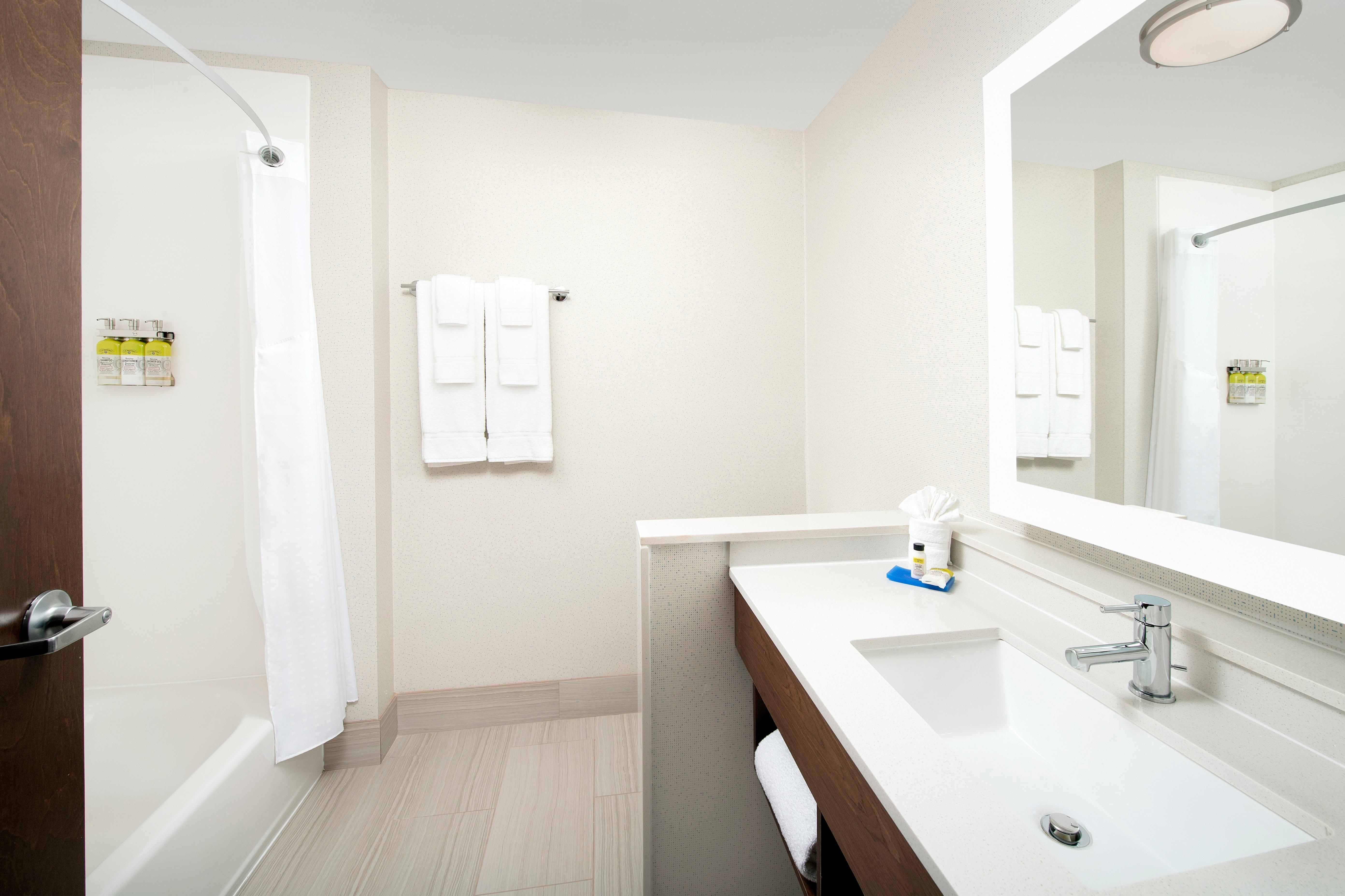 Holiday Inn Express & Suites Kingsland I-95-Naval Base Area By Ihg Dış mekan fotoğraf